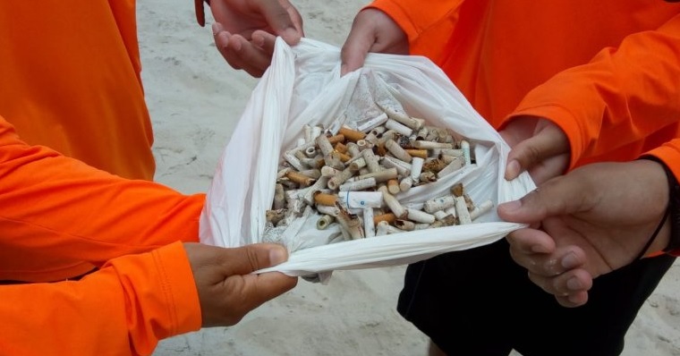 Juquehy: Projeto Bituca Zero quer acabar com as bitucas de cigarros deixadas nas areias da praia