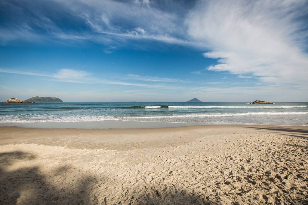 Praia de Juquehy: Mar calmo, águas cristalinas e areia branca