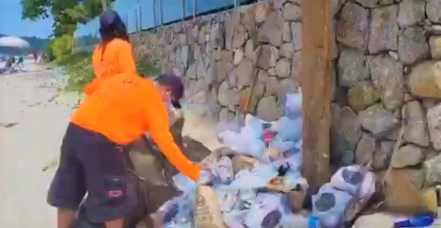 Juquehy: SAMJU retira lixo deixado na Praia de Juquehy no final de semana; assista ao vídeo