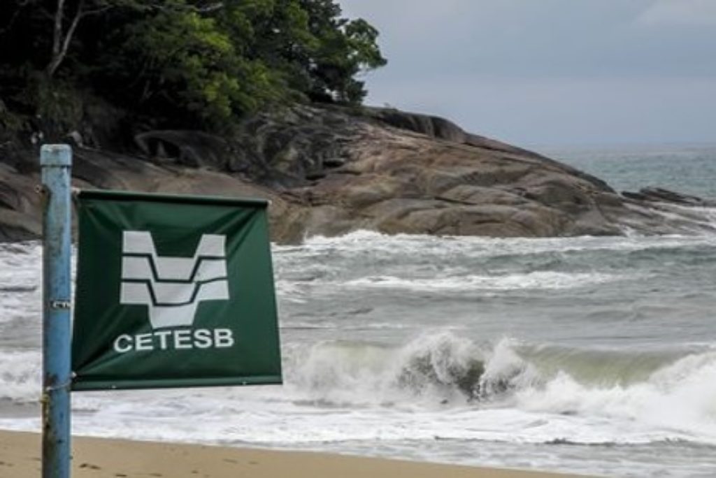 Bertioga: Cetesb aprova as 9 praias com bandeira verde