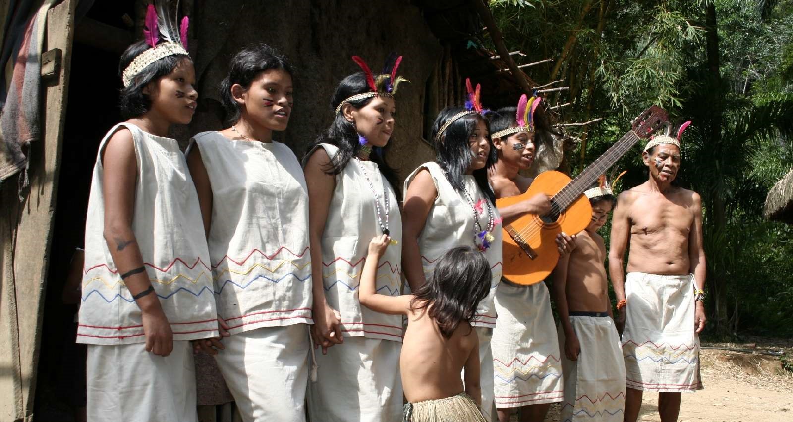 Mais de 500 indígenas moram em Aldeia em São Sebastião que mantém viva a tradição; confira