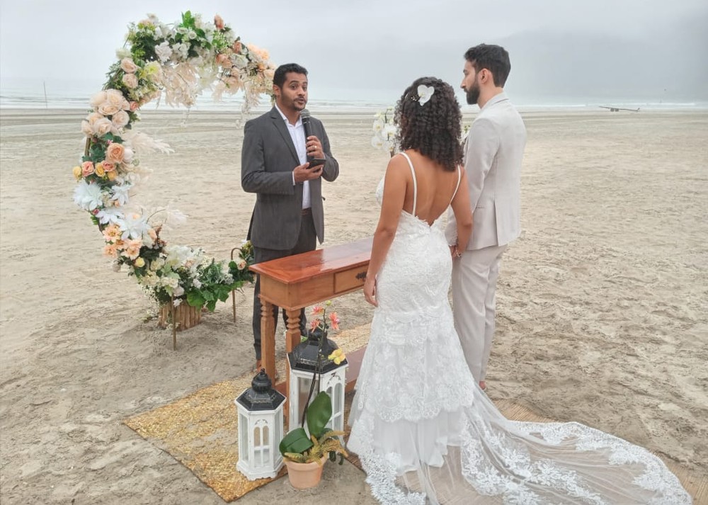 Praias de Guarujá têm mais de 70 reservas de casamentos até o fim do ano