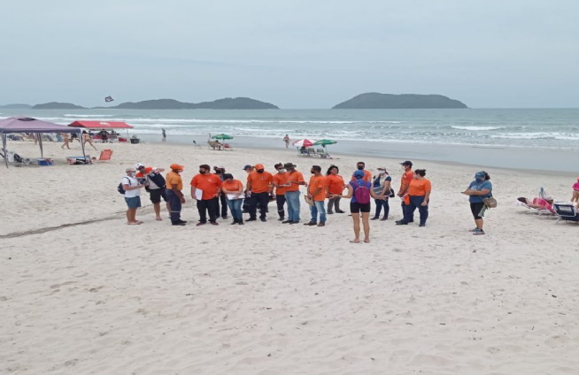 Defesa Civil de São Sebastião amplia capacitação a munícipes sobre resgates e sobrevivência no mar