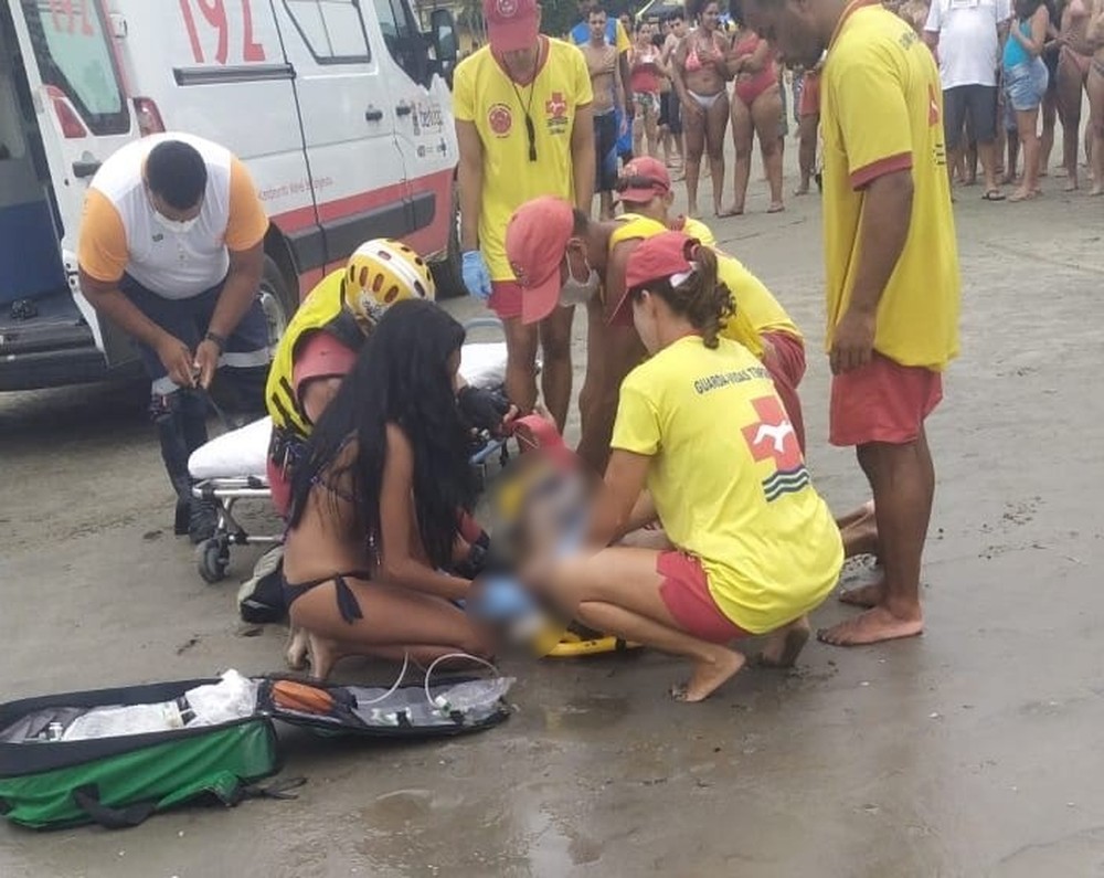 Quatro pessoas morrem afogadas durante o fim de semana no litoral de SP