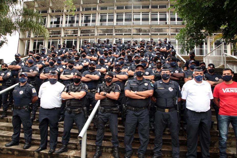 Guardas Municipais de Santos começam a atuar com arma de fogo após capacitação
