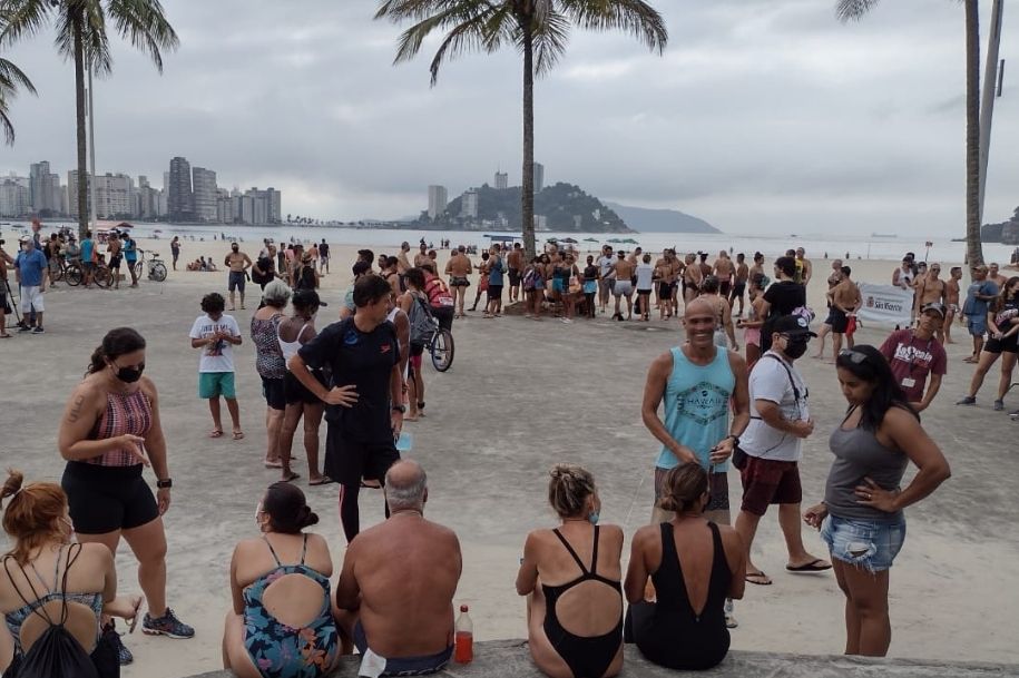 Cerca de 300 atletas disputaram a tradicional Travessia Martin Afonso neste domingo em São Vicente