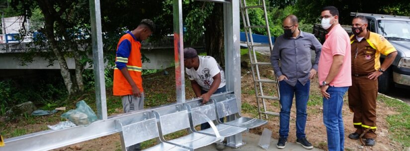 Prefeitura de Caraguatatuba inicia mais uma etapa de instalação de abrigos de pontos de ônibus
