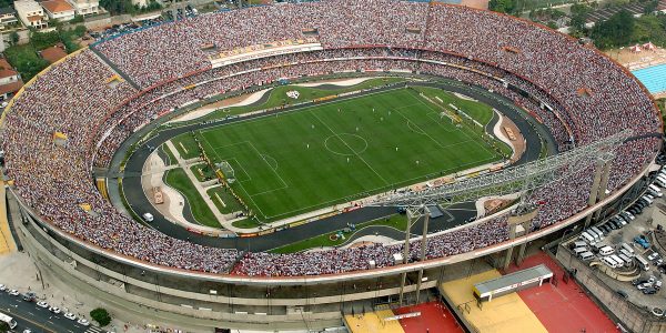 Governo de SP libera 100% de ocupação em estádios de futebol