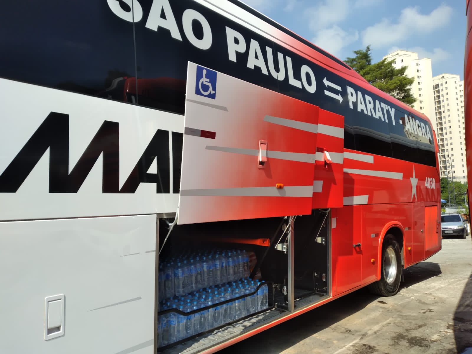 Paraty: Todos os dias, a empresa Primar tem levado água e alimentos para as vítimas da chuva no Rio de Janeiro. Saiba como ajudar