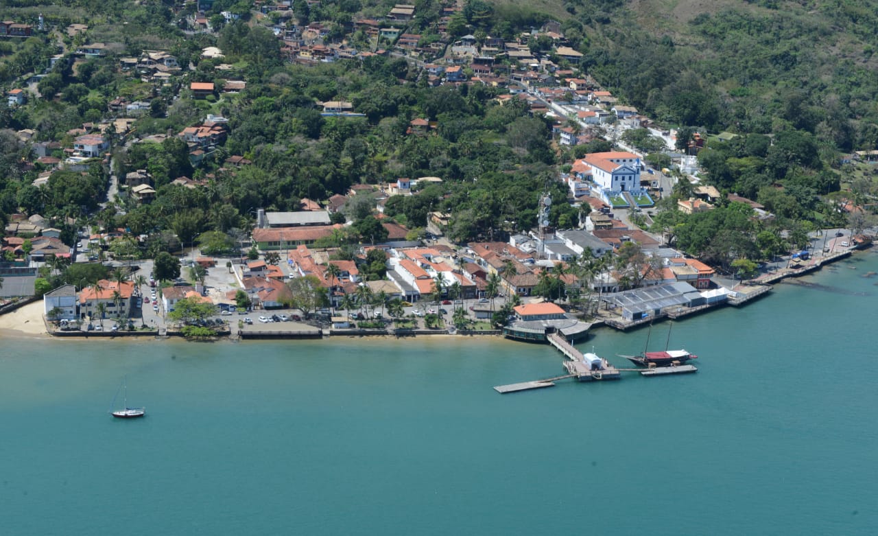 Ilhabela registra mais de 87% de aprovação de turistas que visitaram a cidade em 2022