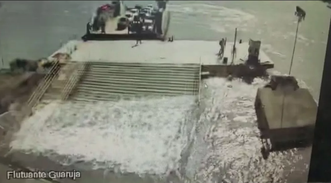 Guindaste vai reerguer atracadouro de 70 toneladas que desabou e foi parar no fundo do mar no litoral de SP