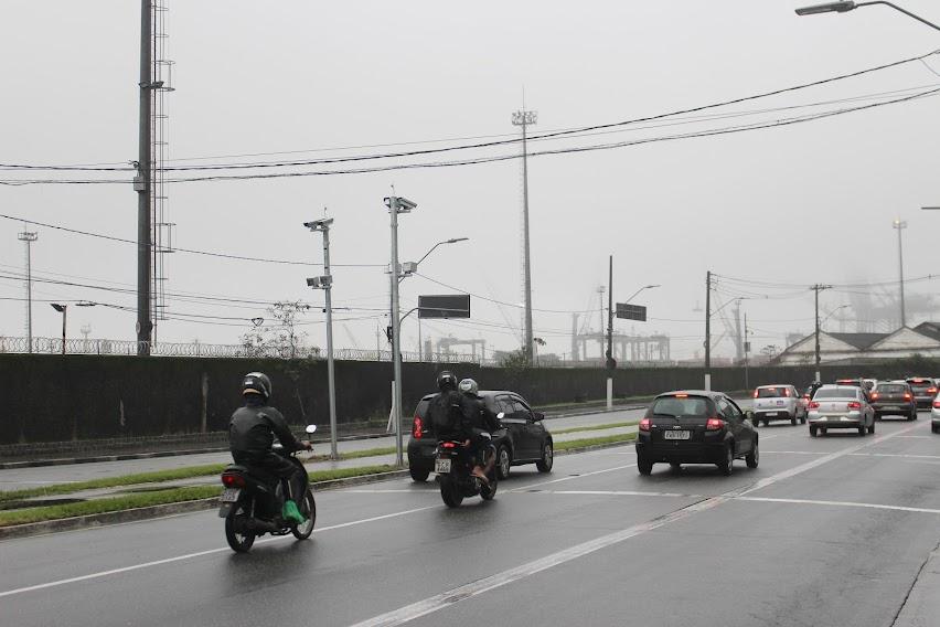 Fiscalização de velocidade por radar em Santos é retomada a partir de quarta-feira