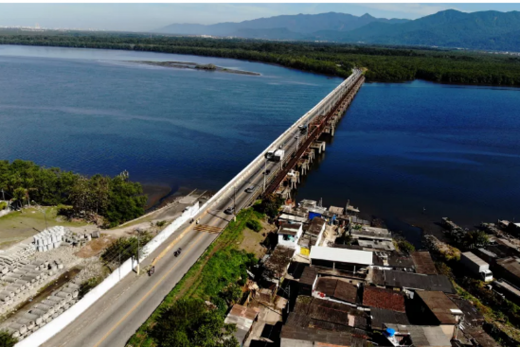 Ponte dos Barreiros, em São Vicente, será liberada a veículos nos dois sentidos a partir de terça-feira