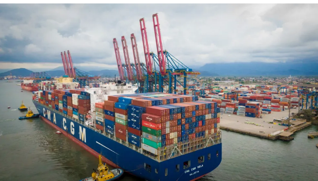 Porto de Santos quebra novos recordes em movimentação de cargas