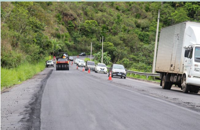 Obra de recuperação da Rodovia Rio-Santos está sendo feita à noite atendendo pedido da prefeitura de São Sebastião