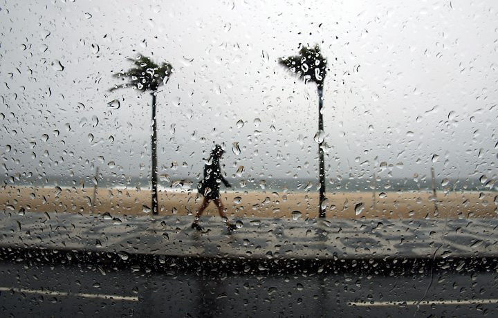 Réveillon com chuva na Baixada Santista e litoral norte de SP
