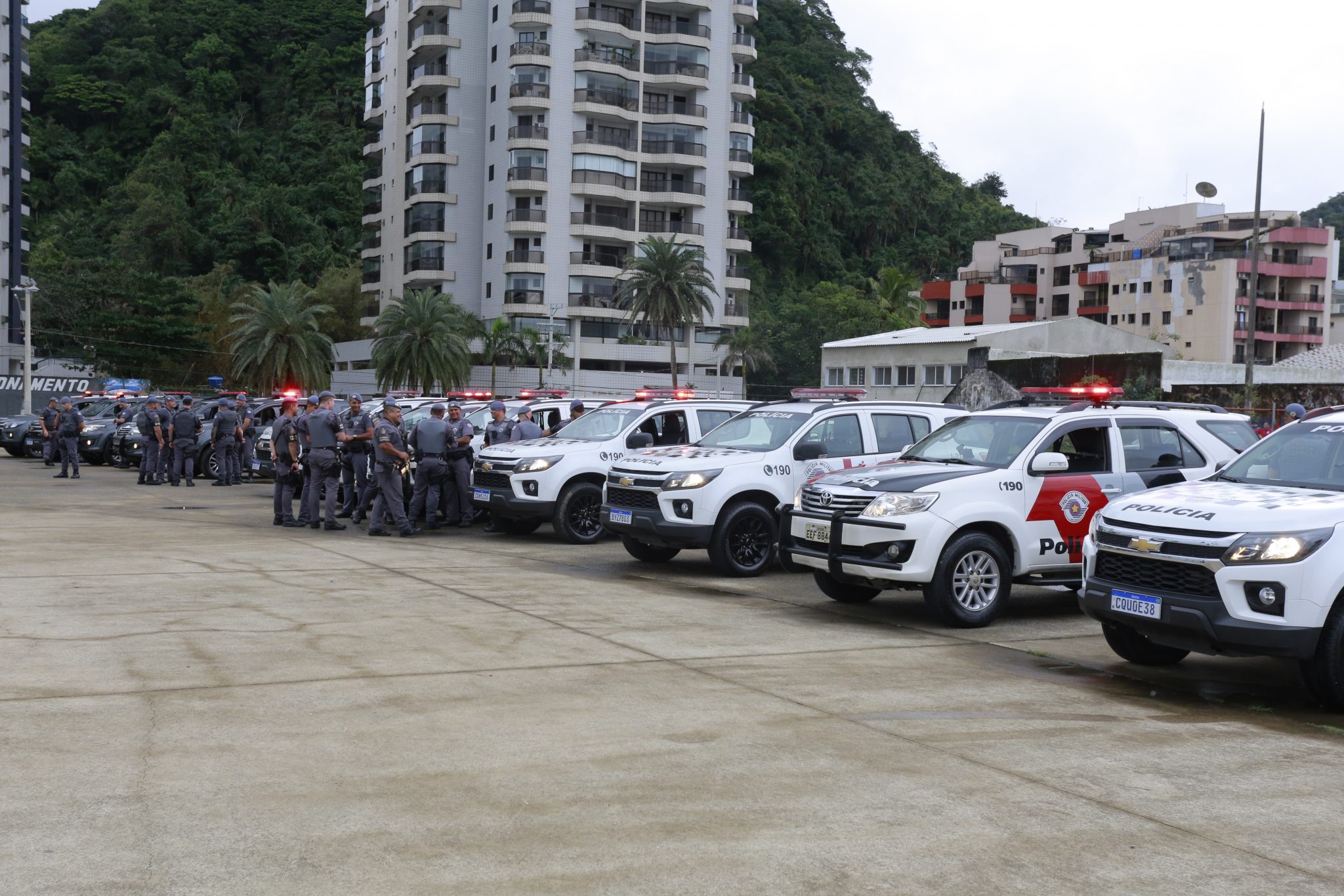 Operação Verão da PM de SP será lançada em Guarujá nesta terça-feira