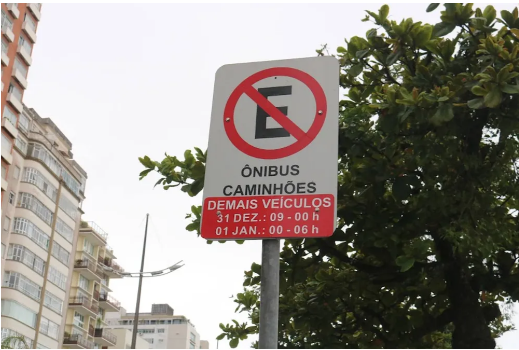 Orla de Santos terá restrição de estacionamento para a festa de Réveillon