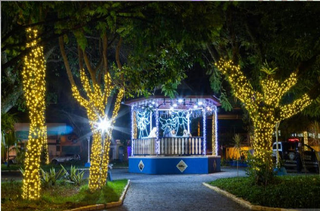Prefeitura prepara decoração especial para celebrar o Natal em São Sebastião