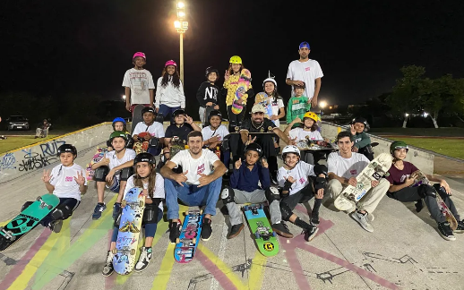 ONG de São Sebastião oferece aulas gratuitas de skate