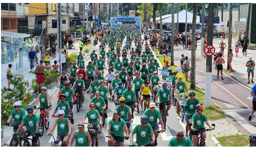 7º Passeio Ciclístico de Praia Grande leva milhares de pessoas às ruas da cidade
