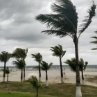 São Sebastião: Praia Pontal das Cruz está imprópria. As outras 29 praias foram aprovadas pela Cetesb