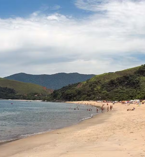 Frente fria avança e última semana do ano é de chuva no litoral de SP